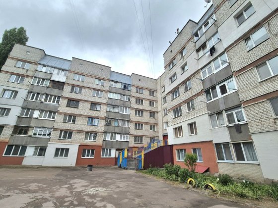 2-х кімнатна Смарт квартира  Центр вул. Перемоги та вул. Л. Українки 36 кв.м після будівельників 2-й