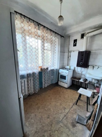 продам 2 кімнатну квартиру р-н Дубового  Гаю - фото 1