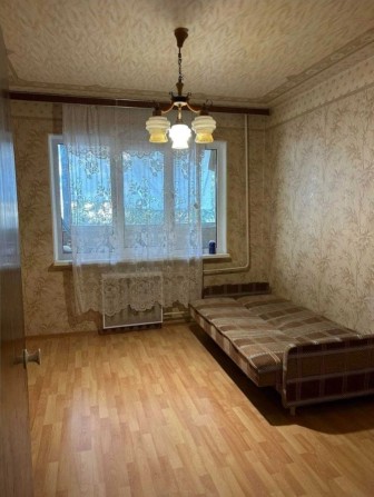 Продам 2к квартиру на Коммунаре! Жилое состояние - фото 1