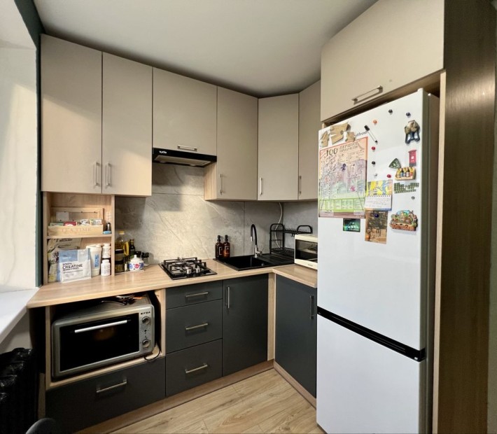 Продаж двокімнатної квартири з стильним ремонтом - фото 1