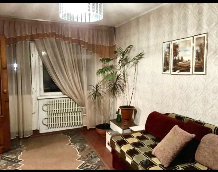 Продам 2-х кімнатну квартиру на Польовій - фото 1