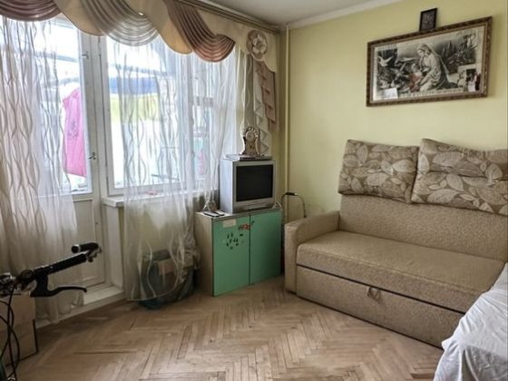Продаж 4-х кімн квартири вул. Коломийська Львів