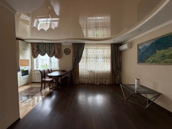 Продаж 3к квартири в центрі з ремонтом Житомир