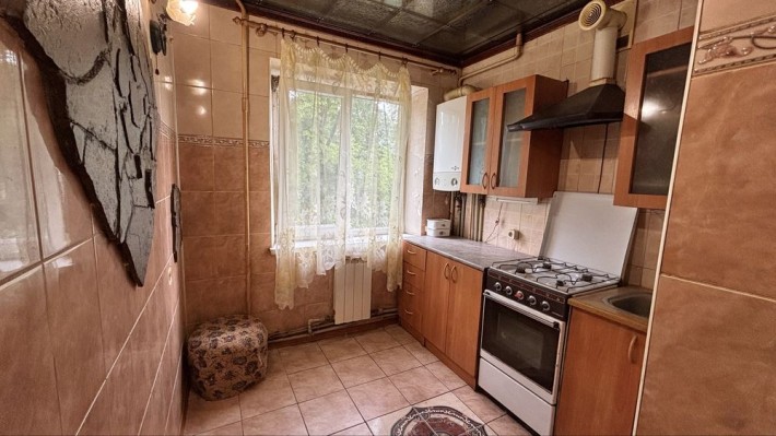 2 кімнатна біля критого ринку/Дендоопарк на 3 поверсі під немонт з АГО - фото 1