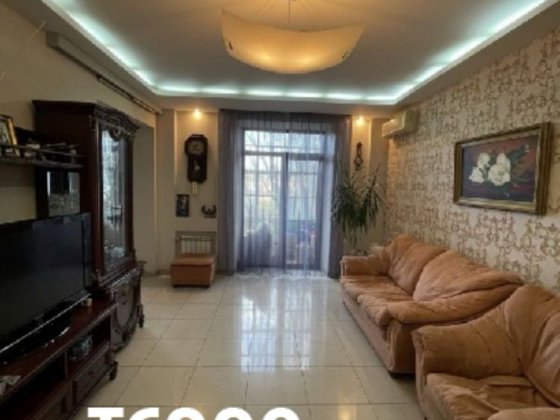 Продаж 3-кімнатної квртири, вул. Незалежної України Запорожье