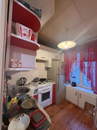 Продам 2-комнатную квартиру сталинку по ул. Нижнеднепровская - фото 1