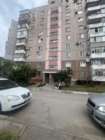 Продаж 2 кімнатноі квартири в центрі Пісків - фото 1