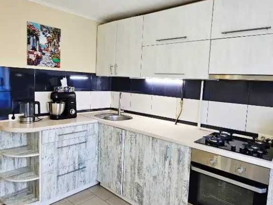 Продам 2к квартиру на Сокол-1