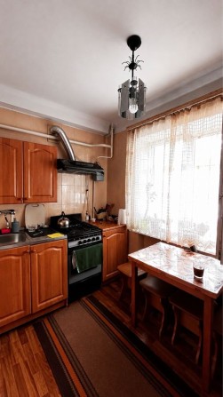 Продам 1-кімн. квартиру 1/5 поверх,на Космосі - фото 1