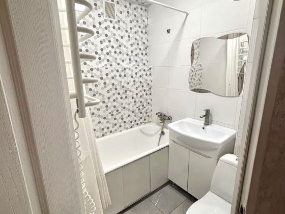 Продаж 1-кімнатної квартири у Комунарському районі