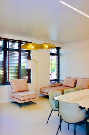 Продаж 3-кім. квартири з ремонтом в клубному новобуді поруч з парком - фото 1