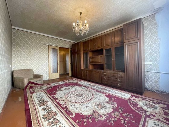 Продам большую 3к квартиру-Чешка!/Победа-6/Новогодняя/Бульвар Славы!
