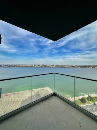 Продам квартиру в ЖК Маяк+ паркинг - фото 1