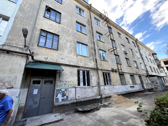 Продаж квартири в центрі Житомира навпроти Костела св. Йоана з Дуклі Житомир