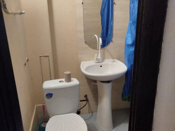 Продам 2 к. квартиру в центрі. Пл.Пушкіна. Перший цокольний поверх. Можна під бізнес Запоріжжя