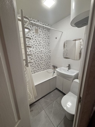Продам. 1- кімнатну квартиру на Космосі - фото 1