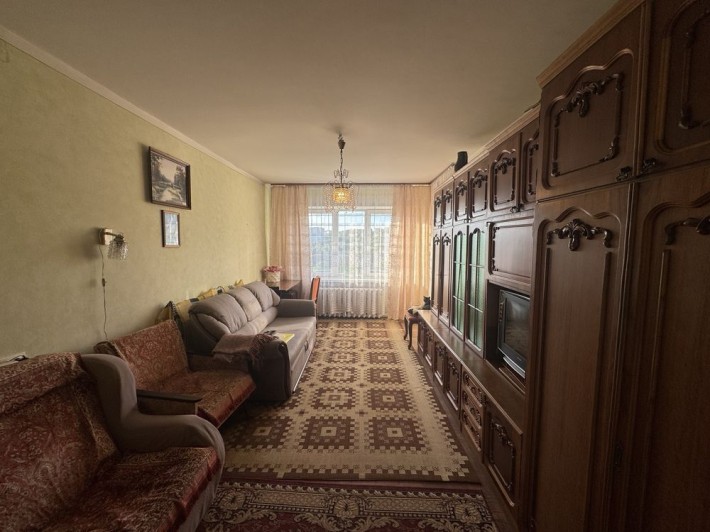 Продаж 3 кімнатна квартира вул. Миколайчука, чешка, житловий стан. - фото 1
