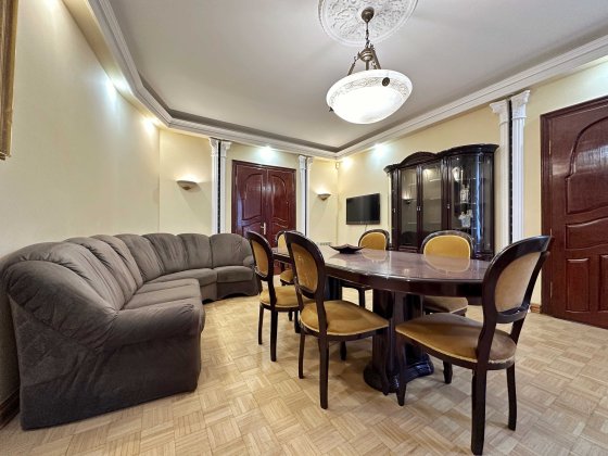 ПРОДАЖ 3-кімнатної квартири в ЦЕНТРІ МІСТА вул. Дудаєва 16 (бічна просп. Шевченка) Львів