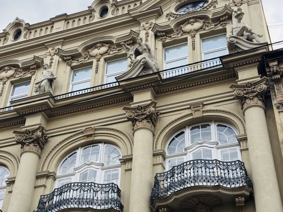 Продаж 2 кім квартири по вул.Дорошенка, БЕЗ КОМІСІЇ. Львів