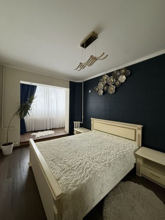 Продаж 3к кварти з гарним ремонтом в самому центрі міста! - фото 1