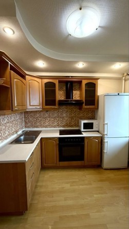 Продам 2-к кв. Гагарина 122 ,только наличными . - фото 1