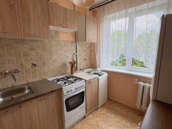 Продаж 3 кімнатної квартири вул. Петлюри Львів