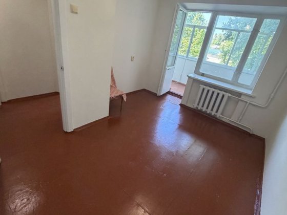 Продам 1-к квартиру на Польовій (р-н Сімейного ринку) Житомир