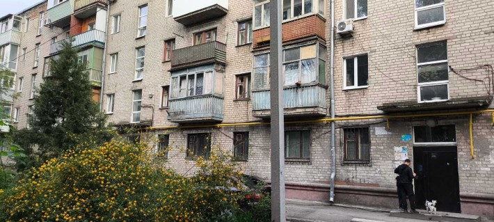 Продается 1 комн. квартира в районе 9-й Горбольницы, Правый берег - фото 1