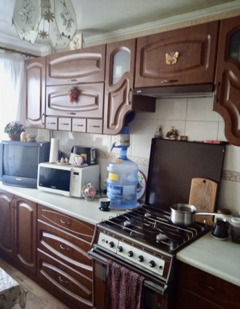 Продаётся 3 ком. кв. ул. Петра Сагайдачного на Бородинском. Можно по сертификату. - фото 1