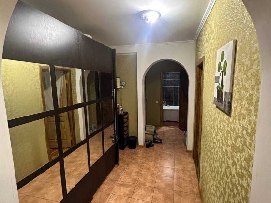 Продам 3кімнатну квартиру Запоріжжя