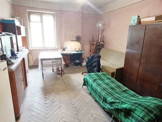 Продам 1 кім.квартиру в центрі вул.Кривоноса Львов