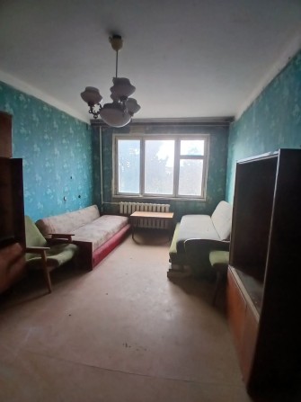 Продаж 2-х кімнатної квартири під Ваш ремонт - фото 1