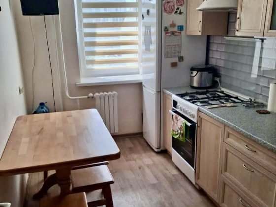 Продам 3к квартиру ж/м Красный Камень