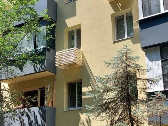 Продається 2 к квартира 12 квартал ВЛАСНИК Днепр