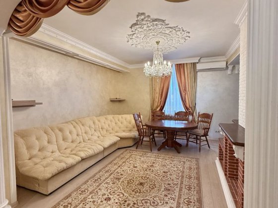 Продаж 4-кімн кв по вул Перша Лаварна Запоріжжя