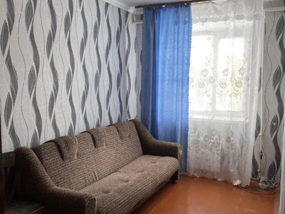 Продається 2 кімнатна квартира р-н 13ї школи Кропивницкий