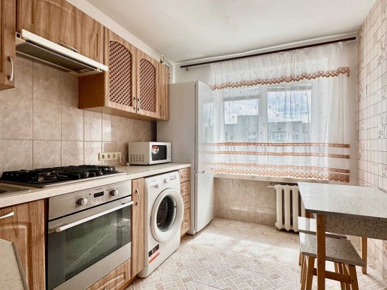 Продаж 2 кімнатна квартира, Медової Печери, Пасічна Личаківський район, чешка, Львів Львов