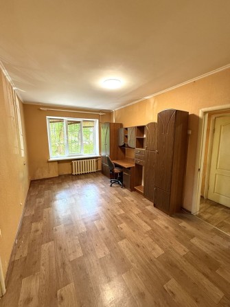 Продам 2к квартиру в центре / низ Кирова / Поля - фото 1