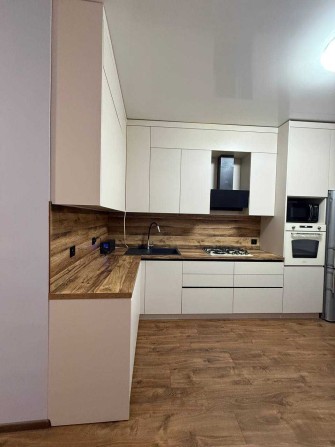 Продаж 3-кімнатної квартири у центрі Львова, вул. Костя Левицького, 71 - фото 1