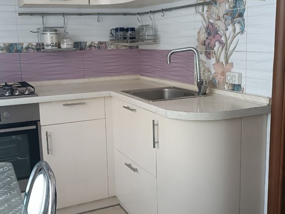 Продам 2х ком квартиру в Заводском районе Запоріжжя