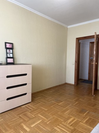 Продам 1 кімнатну квартиру вулиця Захисників Украіни - фото 1