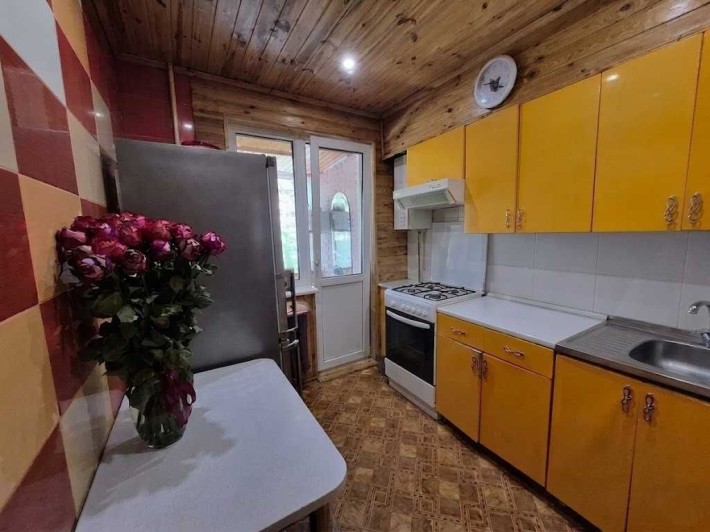 Продаж квартири 54,5 м2, дві кімнати .З ремонтом ,Житомир ! - фото 1