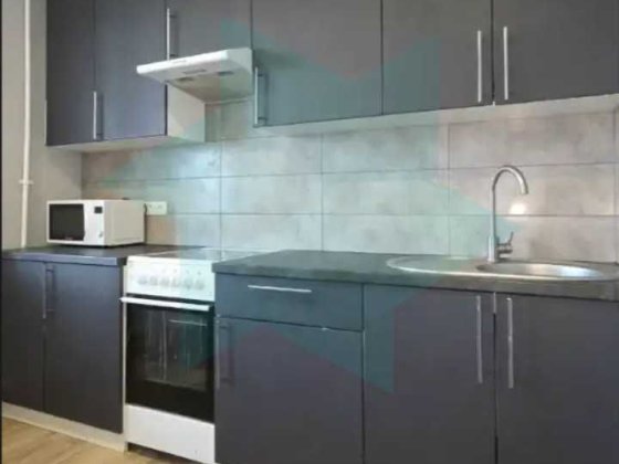 Продам світлу 3к квартиру на Тополі (дафі/космічна/шевченківський)