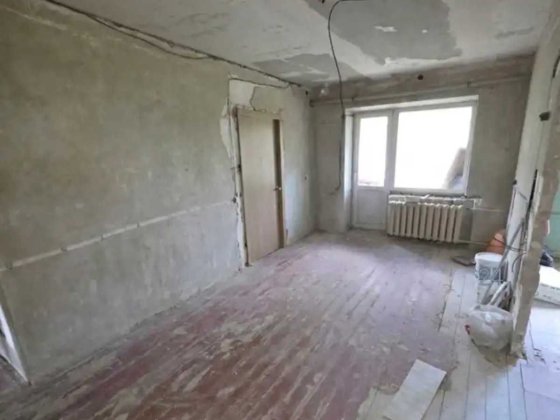 У продажу простора 3к. квартира, пр-т Б. Хмельницького+Незалежності (Титова)