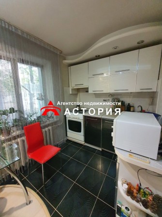 Продаж 3-кімнатної квартири в Олександрівському районі - фото 1