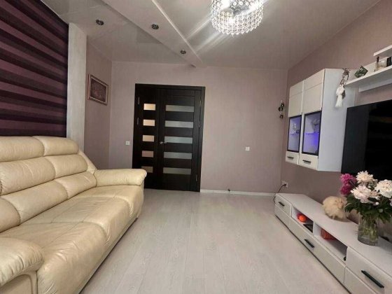 Продам 3к квартиру ремонт ІНДИВІДУАЛЬНЕ ГАЗОВЕ ОПАЛЕННЯ Перемога-6