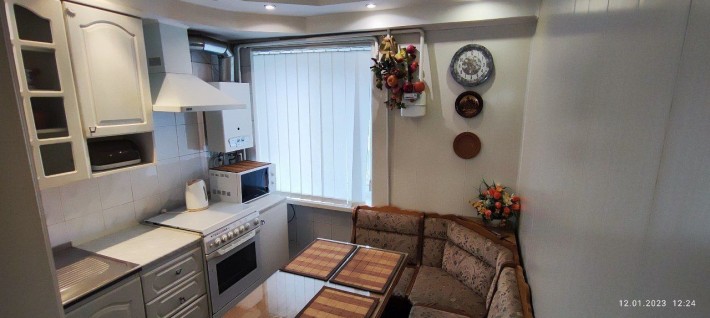 Продам 2к на ул. Володимира Великого, д.34  Центр - фото 1