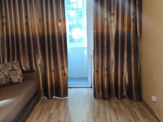 продам 1к квартиру в центре