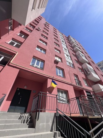 Від власника, без комісії!  Продам квартиру однокімнатну без ремонту  Вул. Кругла, 15  4 поверх 44 к - фото 1