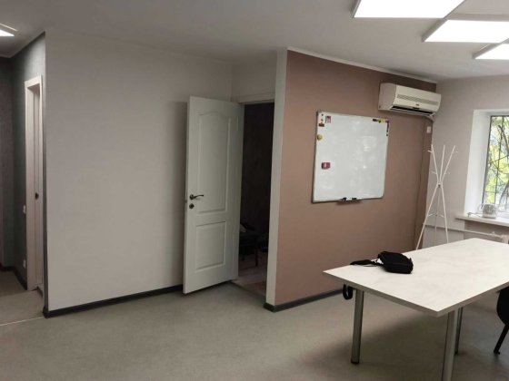 Продается 3 ком квартира по пр. Соборному, Александровский р-н Запоріжжя